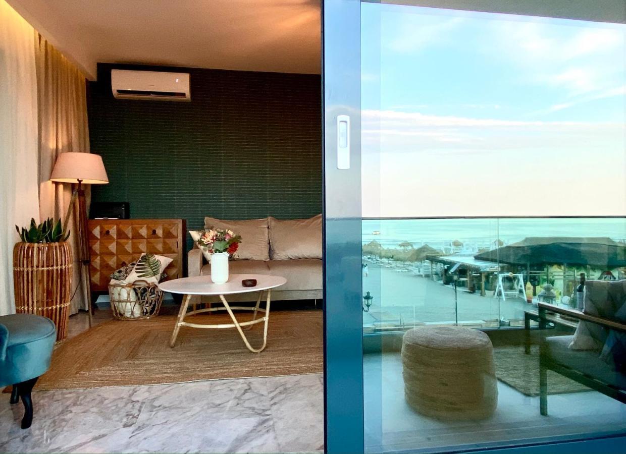 דירות Năvodari Royal Sea View Design Promenada 3 מראה חיצוני תמונה