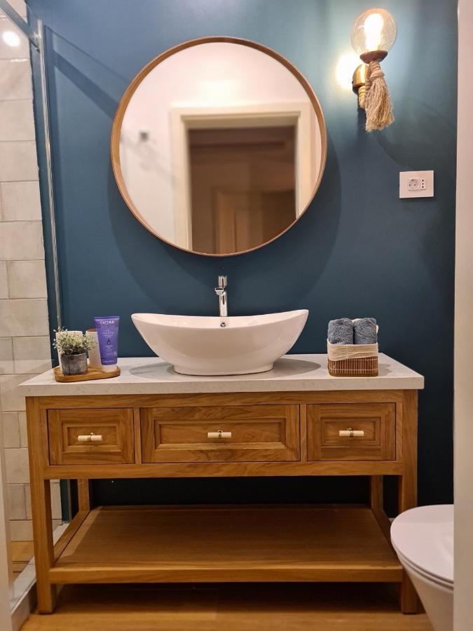 דירות Năvodari Royal Sea View Design Promenada 3 מראה חיצוני תמונה