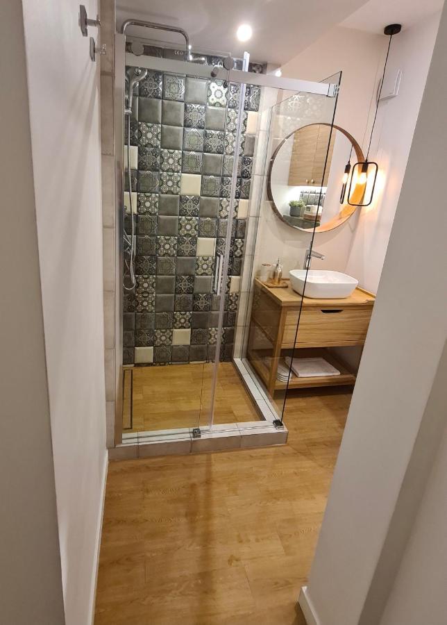 דירות Năvodari Royal Sea View Design Promenada 3 מראה חיצוני תמונה