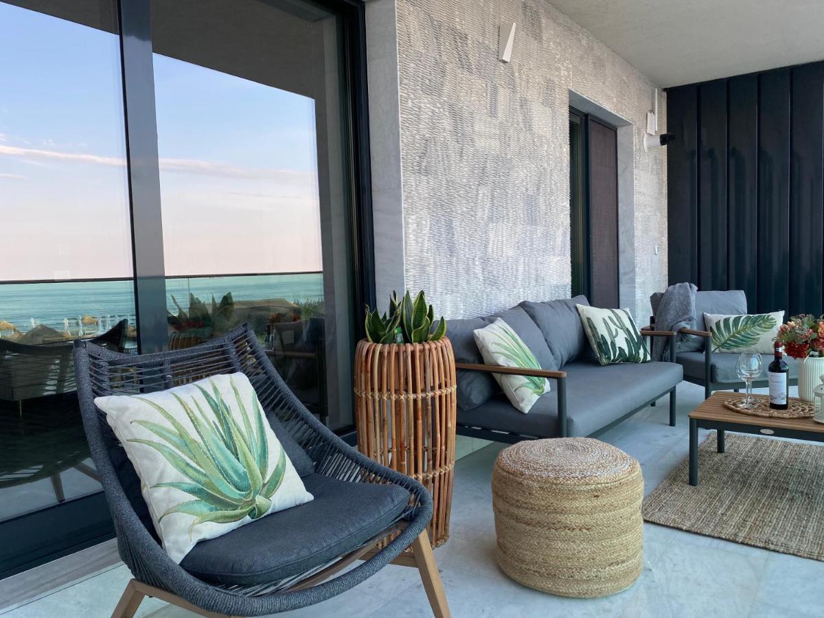 דירות Năvodari Royal Sea View Design Promenada 3 מראה חיצוני תמונה