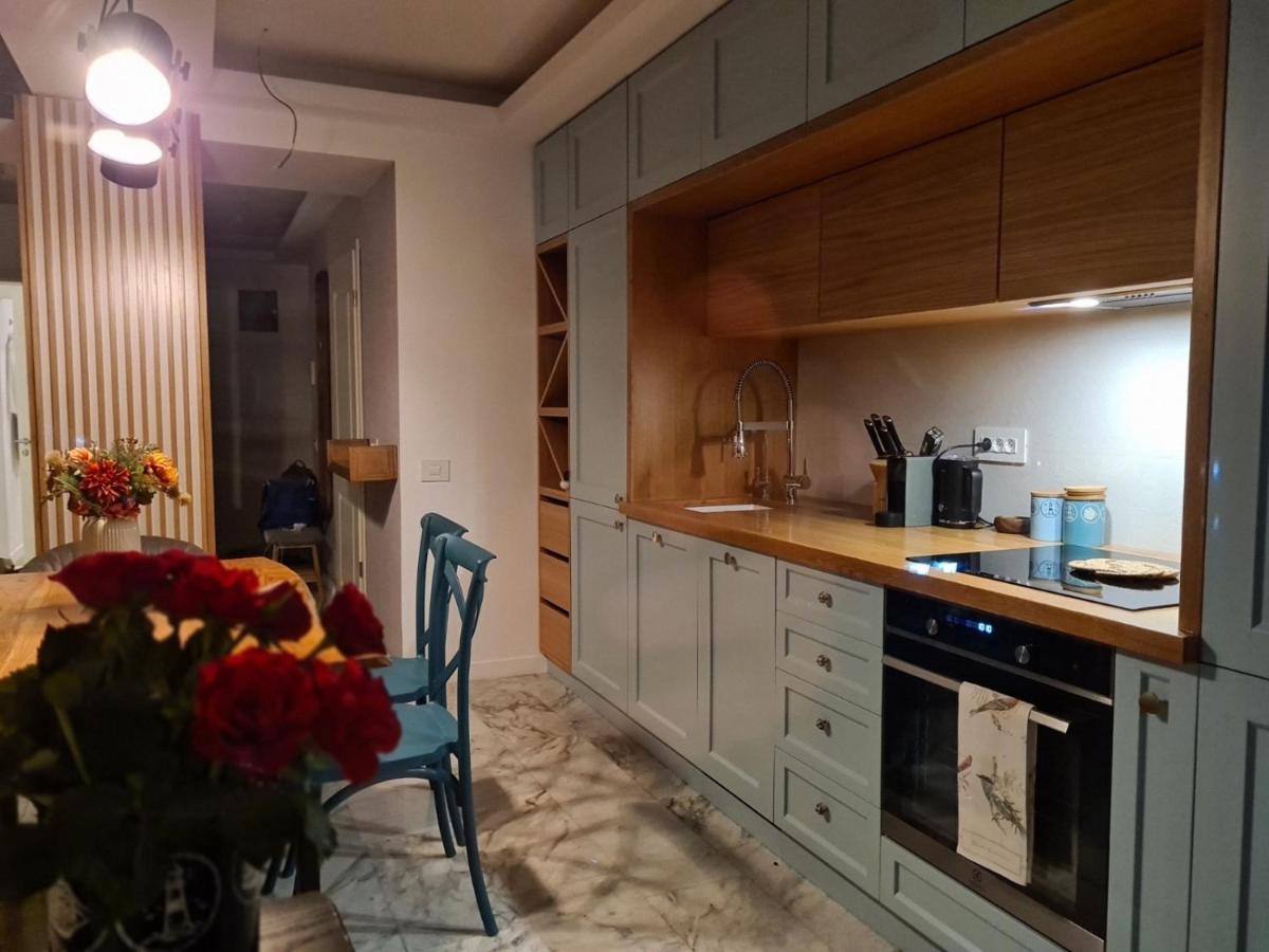 דירות Năvodari Royal Sea View Design Promenada 3 מראה חיצוני תמונה