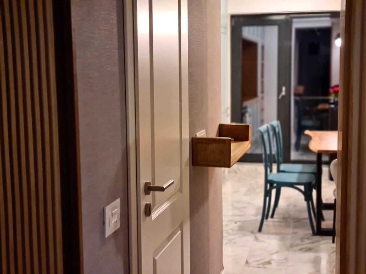דירות Năvodari Royal Sea View Design Promenada 3 מראה חיצוני תמונה