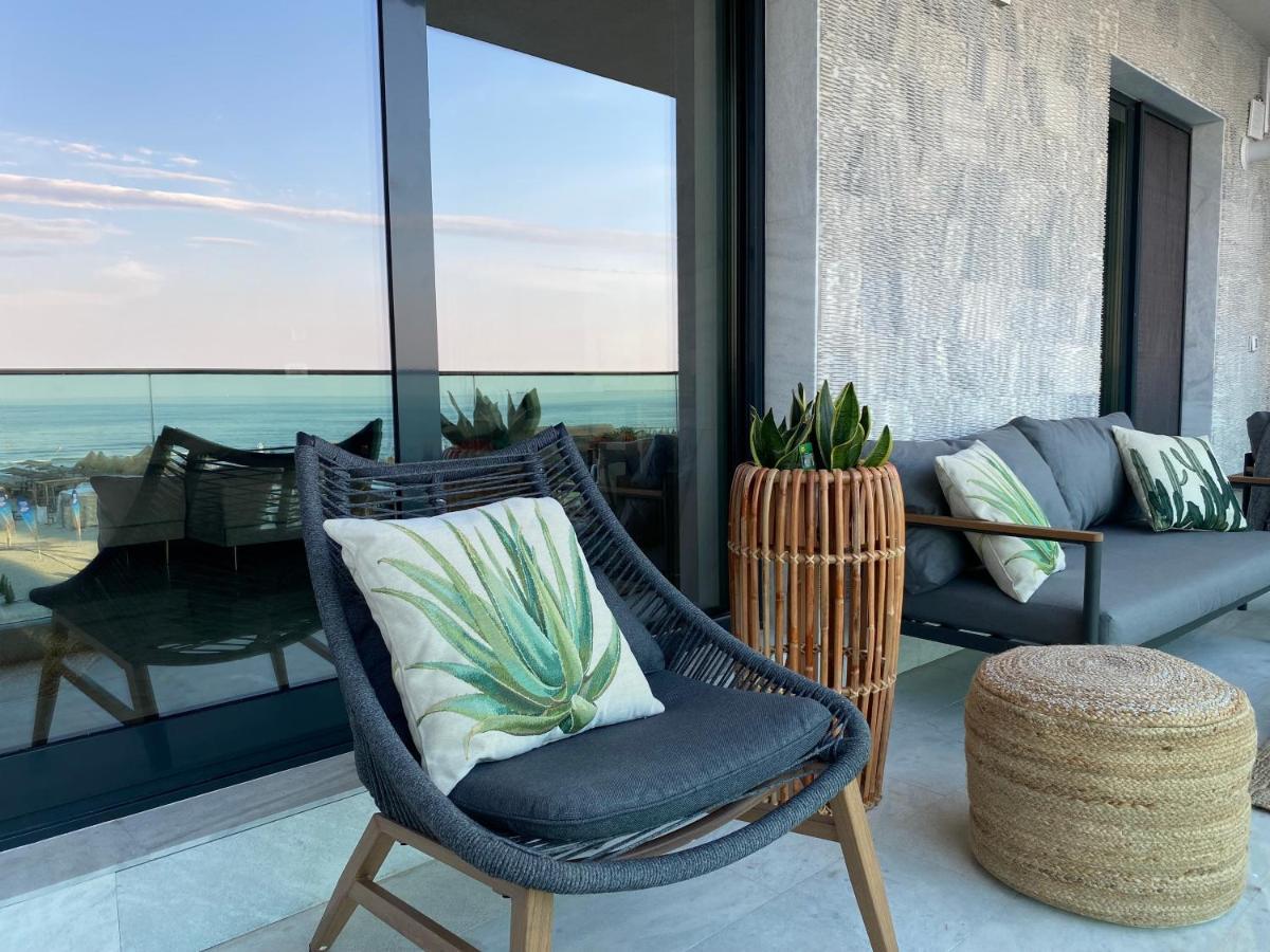 דירות Năvodari Royal Sea View Design Promenada 3 מראה חיצוני תמונה