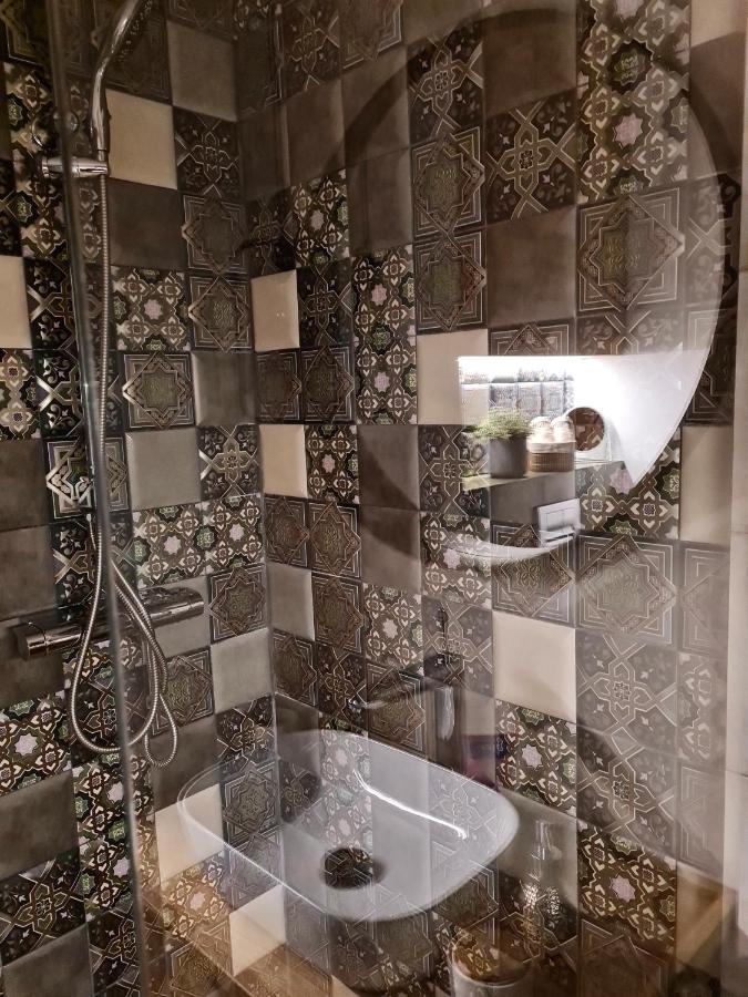 דירות Năvodari Royal Sea View Design Promenada 3 מראה חיצוני תמונה
